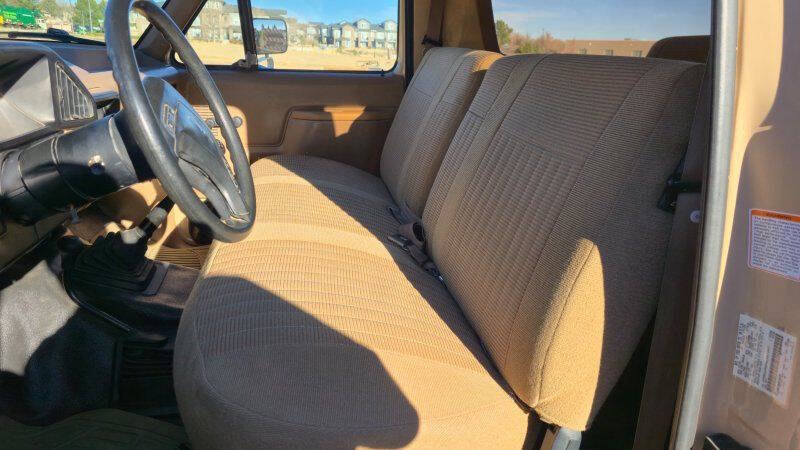 1991 Ford Bronco Custom