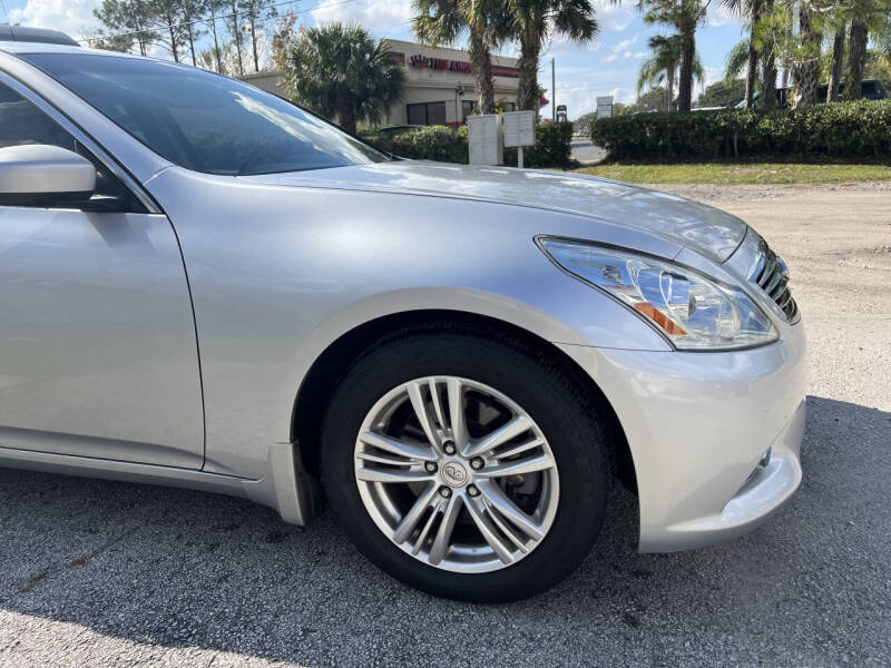 2012 Infiniti G25 Sedan Journey