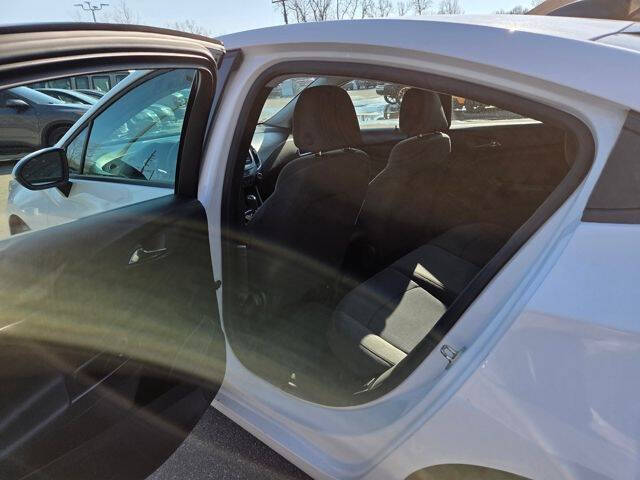 2019 Chevrolet Cruze LS
