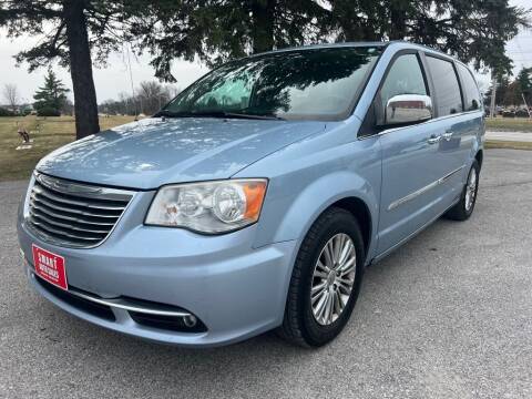 2013 Chrysler Town and Country for sale at Smart Auto Sales in Indianola IA