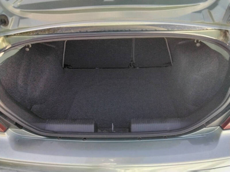 2005 Ford Focus ZX4 SE