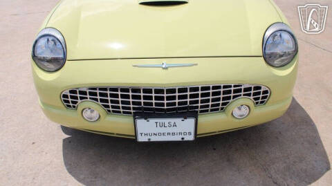 2005 Ford Thunderbird