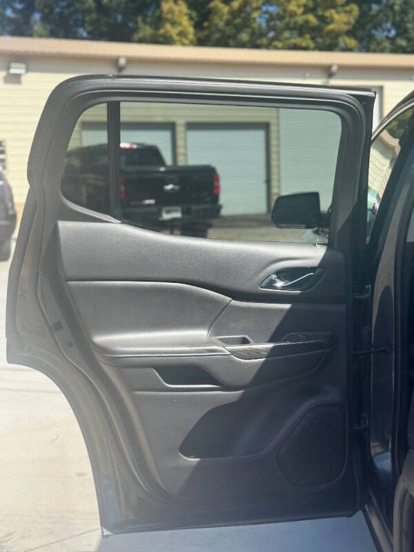 2019 GMC Acadia SLT-1