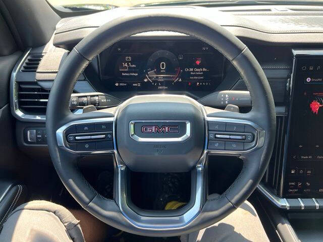 2024 GMC Acadia Elevation