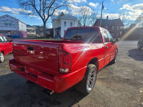 2005 Dodge Ram 1500 SRT-10