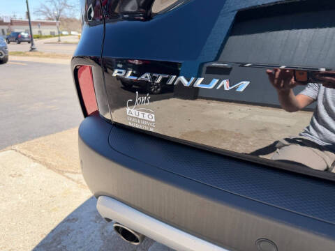 2023 Ford Escape Platinum