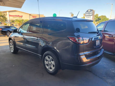 2017 Chevrolet Traverse LS