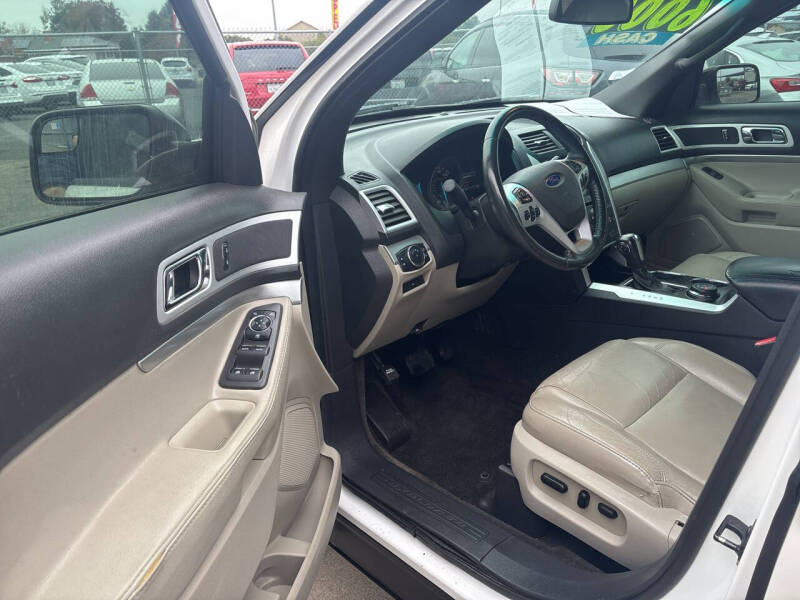 2012 Ford Explorer XLT