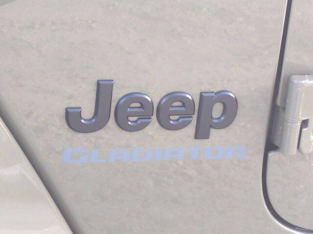 2026 Jeep Gladiator Willys