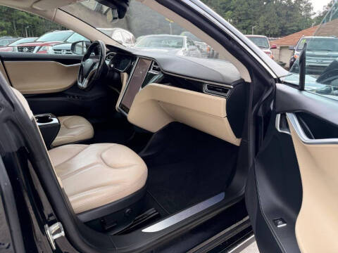 2015 Tesla Model S