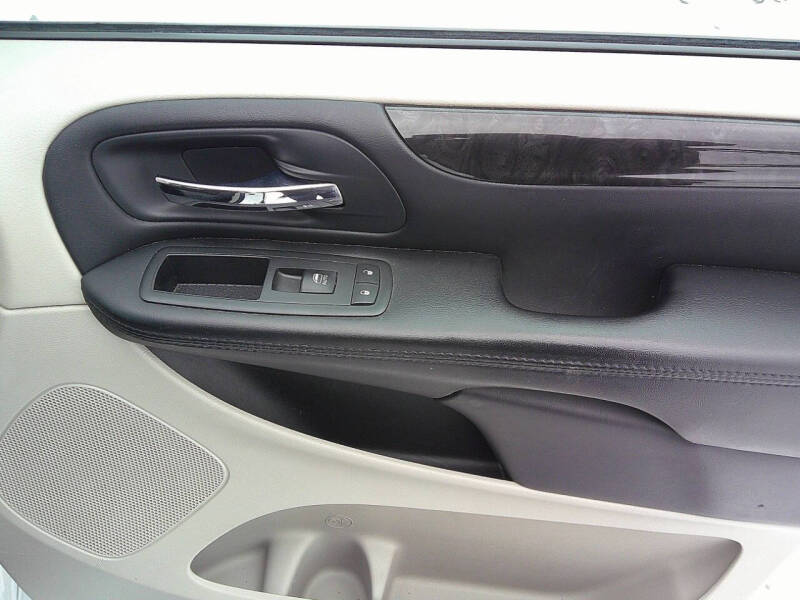 2014 Dodge Grand Caravan SXT