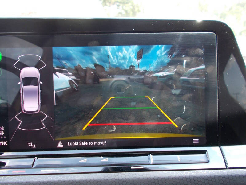 2022 Volkswagen Golf GTI Autobahn