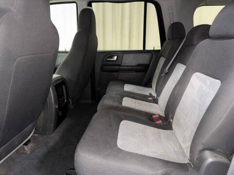 2003 Ford Expedition XLT