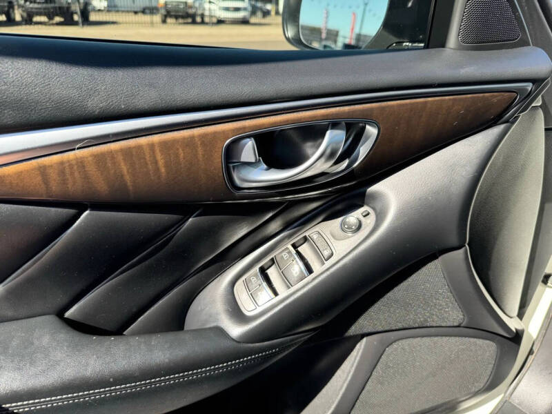 2018 Infiniti Q50 2.0T Luxe