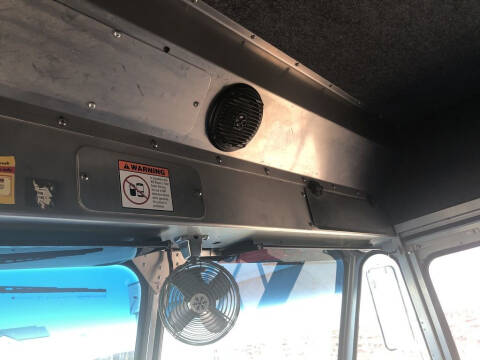 2012 Freightliner MT45 Chassis