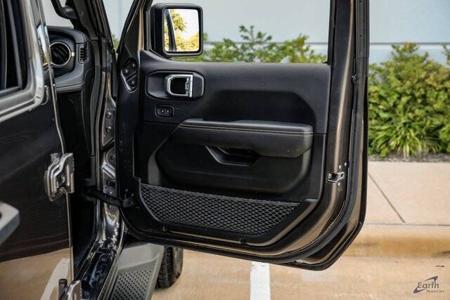 2024 Jeep Gladiator Sport