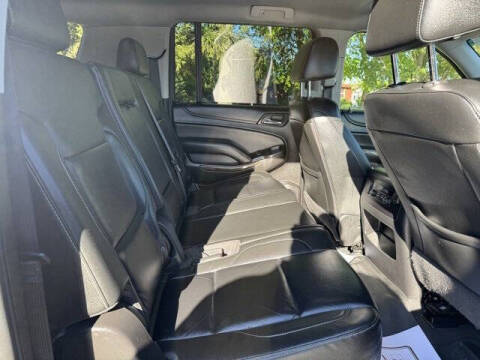 2019 Chevrolet Suburban LT