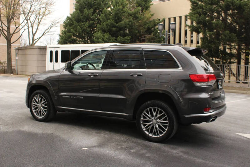 2017 Jeep Grand Cherokee Summit