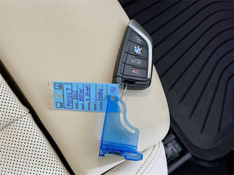 2022 BMW 3 Series 330i