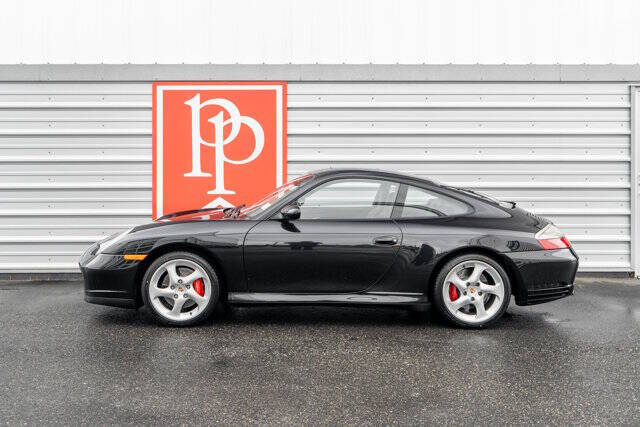 2003 Porsche 911 26