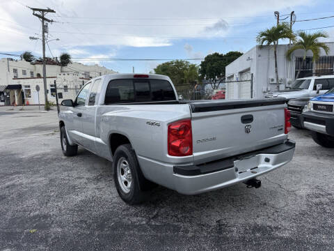 2011 RAM Dakota ST