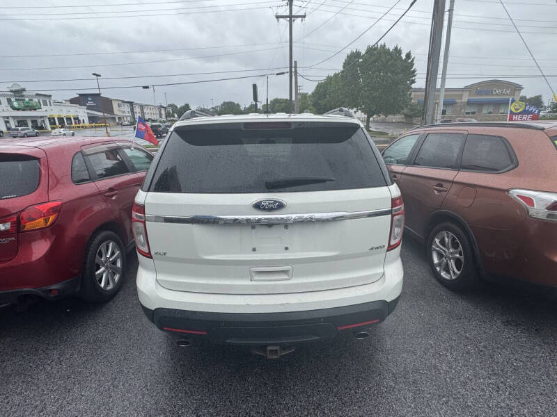 2011 Ford Explorer XLT