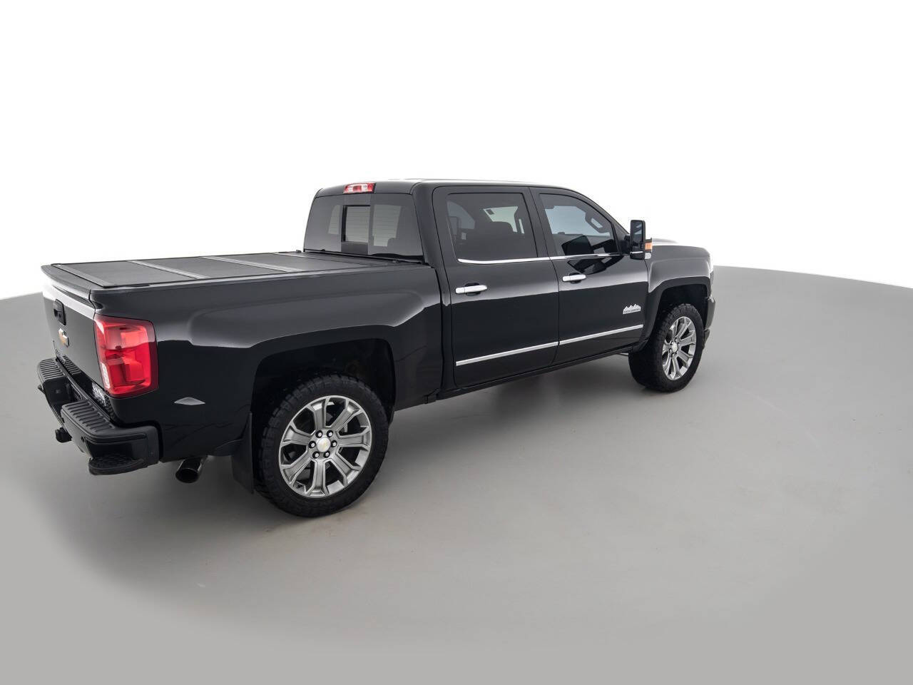 Used Car 2017 Chevrolet Silverado 1500  High Country 4x4 4dr Crew Cab 5.8 Ft. Sb For Sale Under $25,000 In Coal City, Illinois
