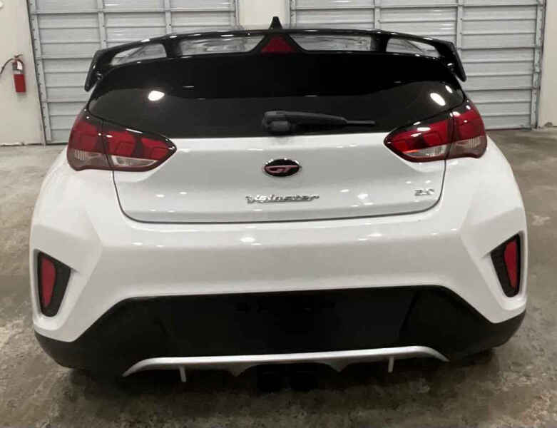 2020 Hyundai Veloster 2.0L
