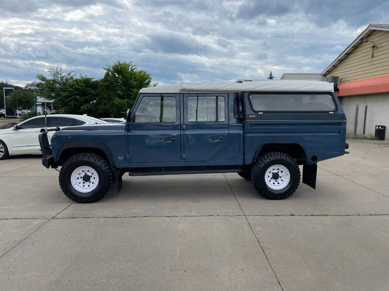 1995 Land Rover Defender for sale at Drive Motorcars LLC in Akron, OH