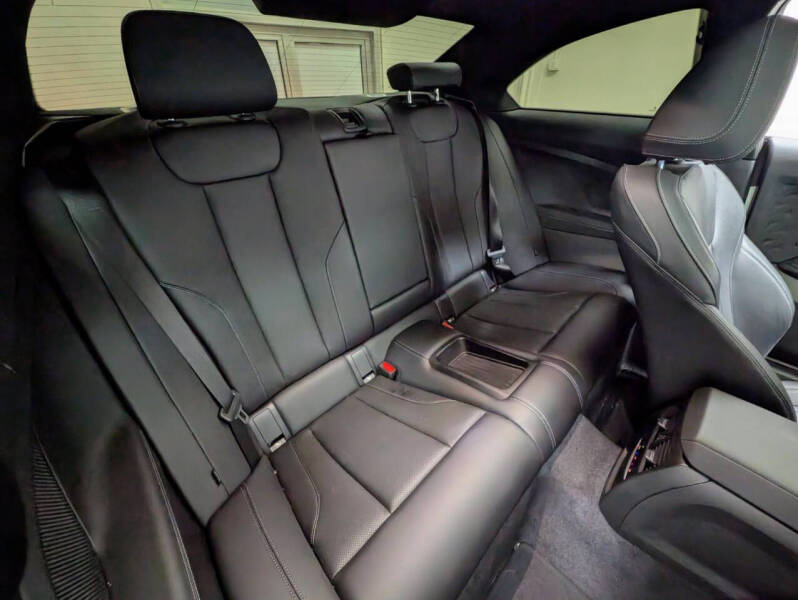 2023 BMW 2 Series 230i