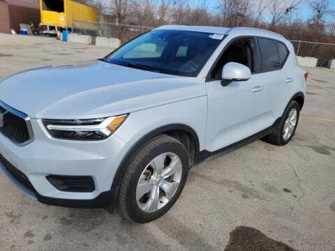 2020 Volvo XC40 for sale at AUTOFARM DALEVILLE in Daleville IN