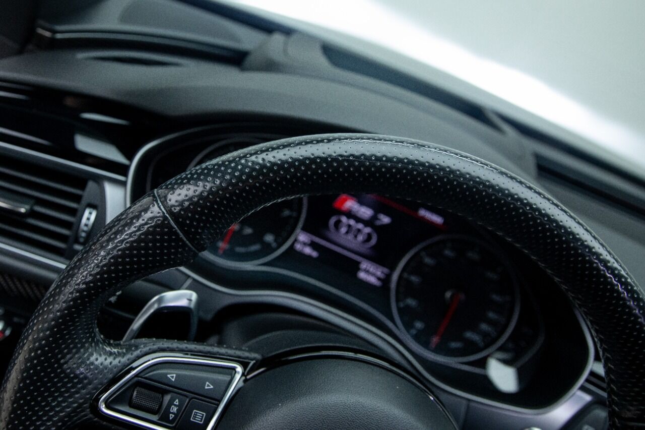 2016 Audi RS 7 104
