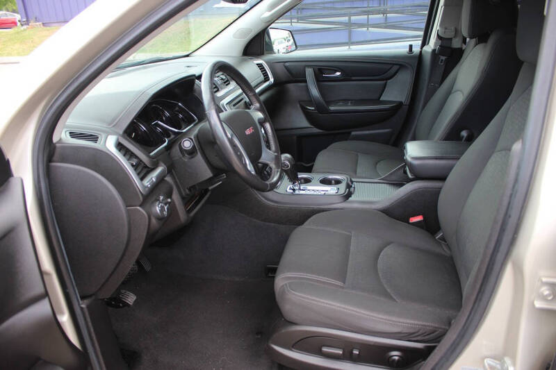 2016 GMC Acadia SLE-2