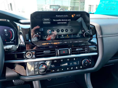 2024 Nissan Pathfinder Platinum