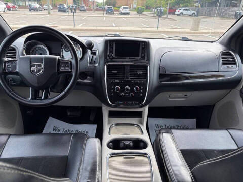 2016 Dodge Grand Caravan SXT