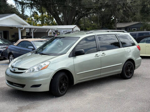 2007 Toyota Sienna CE 7-Passenger