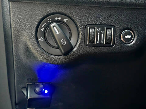 2012 Chrysler 300 SRT8