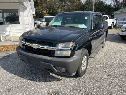 2005 Chevrolet Avalanche for sale at Greg Faulk Auto Sales Llc in Conway SC