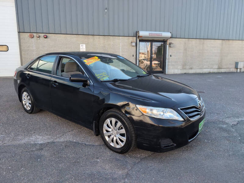 2010 Toyota Camry Base's photo