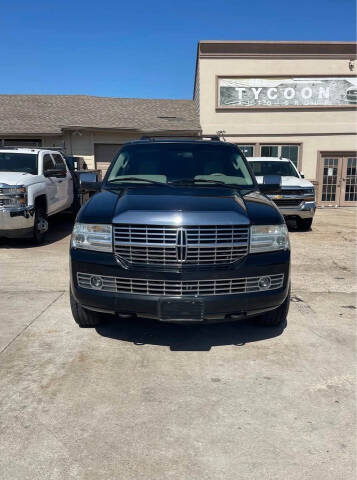 2011 Lincoln Navigator L