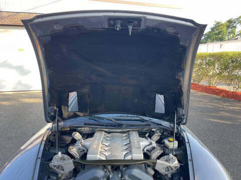 2005 Aston Martin V12 Vanquish S