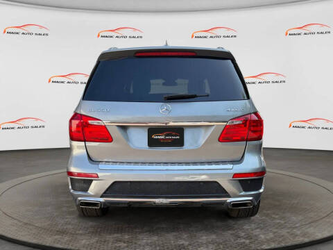 2014 Mercedes-Benz GL-Class GL 550 4MATIC
