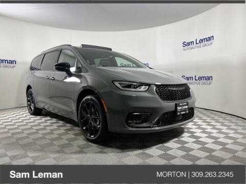 2023 Chrysler Pacifica for sale at Sam Leman CDJRF Morton in Morton IL