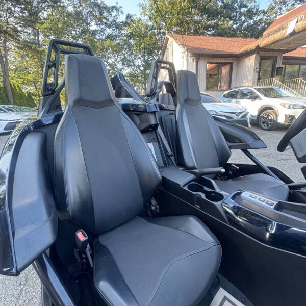 2021 Polaris Slingshot