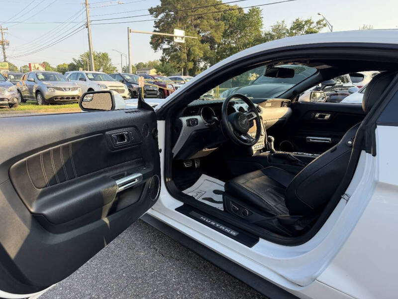 2015 Ford Mustang EcoBoost Premium