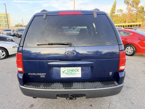 2004 Ford Explorer XLT