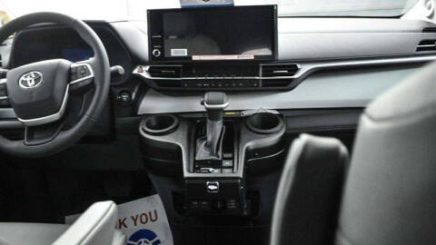 2025 Toyota Sienna