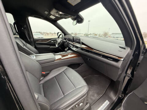 2022 Cadillac Escalade Luxury