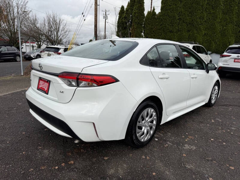 2022 Toyota Corolla LE