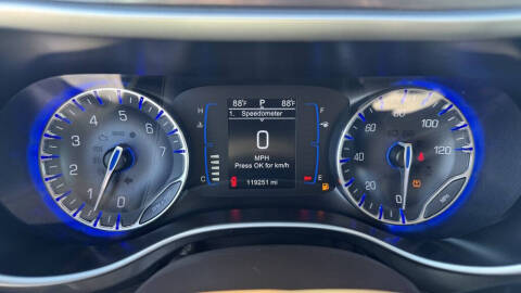 2017 Chrysler Pacifica LX